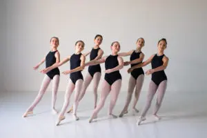 Ballet 2A students at Cavod Performing Arts.