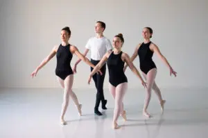 Ballet 3, Pointe students rehearsing at Cavod Performing Arts.