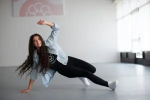 A dancer from Cavod's adult hip hop class